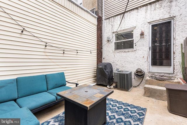2625 SEPVIVA ST, Philadelphia, PA 19125