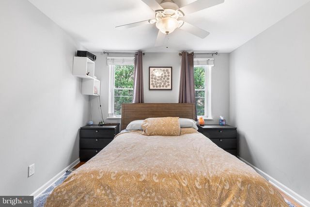 2625 SEPVIVA ST, Philadelphia, PA 19125