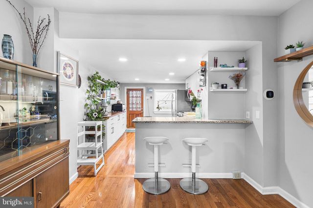 2625 SEPVIVA ST, Philadelphia, PA 19125