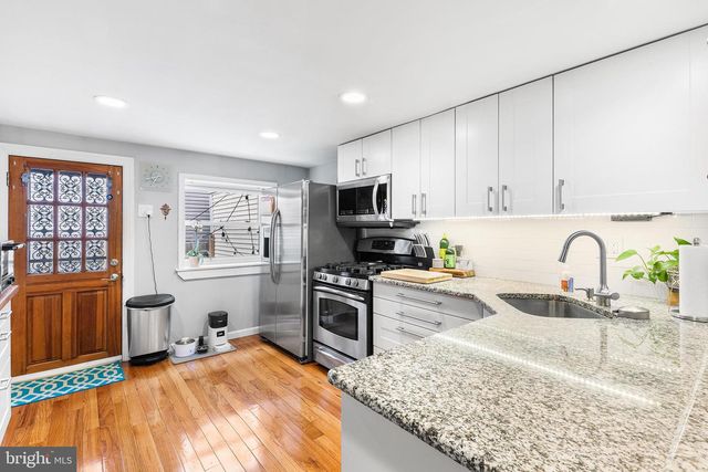 2625 SEPVIVA ST, Philadelphia, PA 19125
