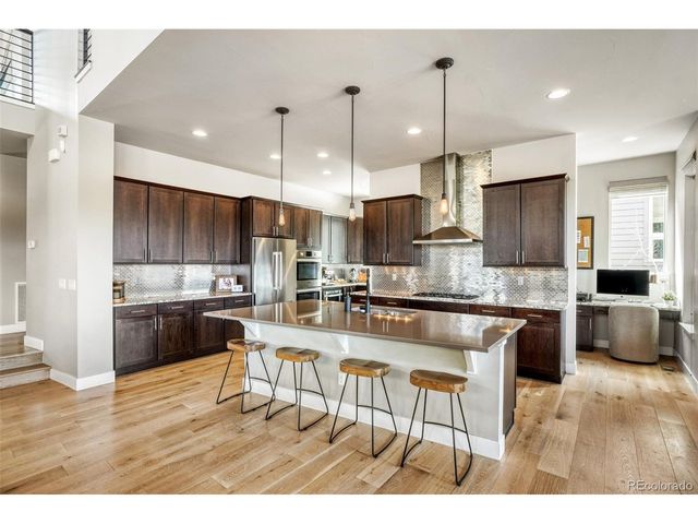 10491 N Sky Dr, Lone Tree, CO 80124