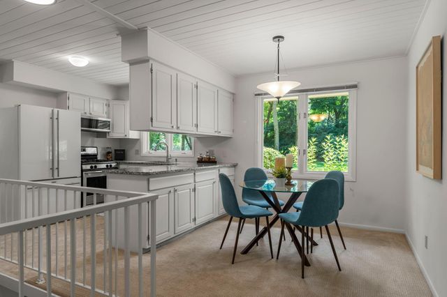 14641 Crestview Lane, Minnetonka, MN 55345