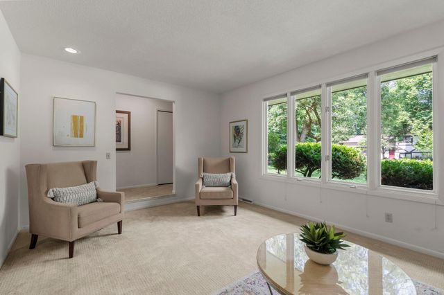 14641 Crestview Lane, Minnetonka, MN 55345