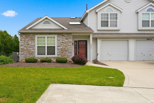 5521 Thornbriar Lane, Fort Wayne, IN 46835