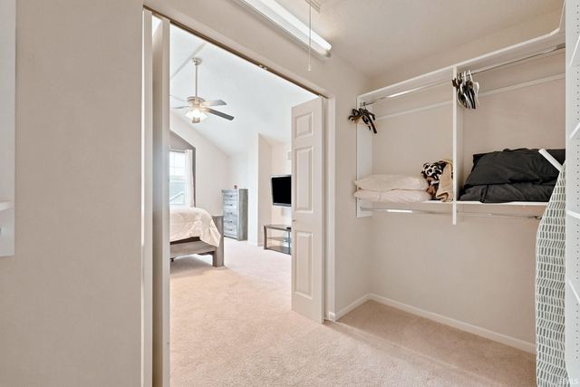 5521 Thornbriar Lane, Fort Wayne, IN 46835