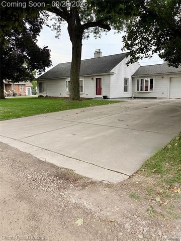 34652 Parkgrove Avenue, Westland, MI 48185