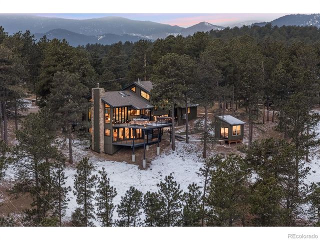 93 Hawk Lane, Boulder, CO 80304