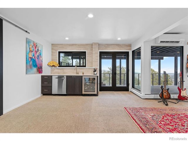 93 Hawk Lane, Boulder, CO 80304