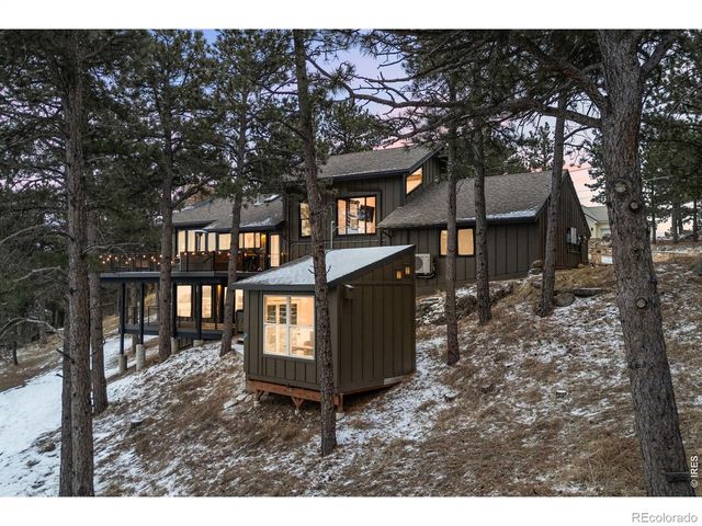 93 Hawk Lane, Boulder, CO 80304