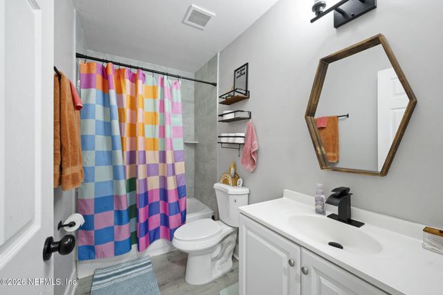 550 E 63RD Street, Jacksonville, FL 32208