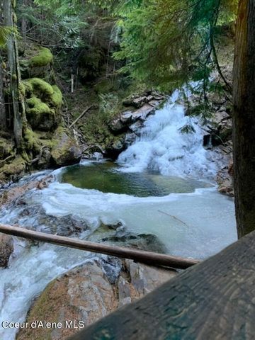 NNA Snowcat Lane Tract 2, Bonners Ferry, ID 83805