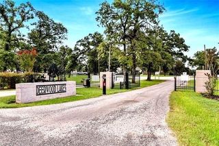 26890 Callie Drive, Hempstead, TX 77445
