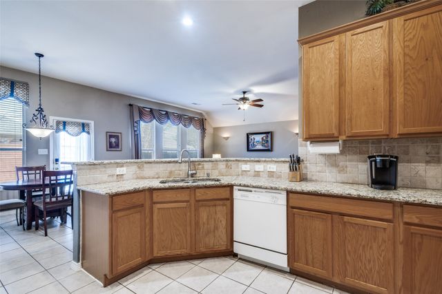 1204 Stonehedge Place, Flower Mound, TX 75028