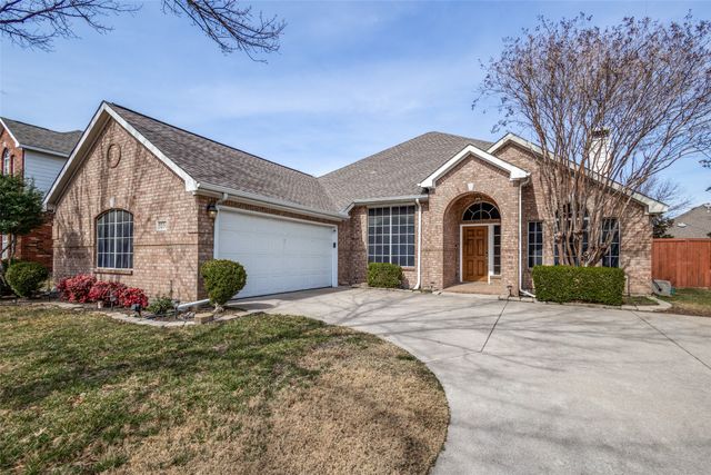 1204 Stonehedge Place, Flower Mound, TX 75028