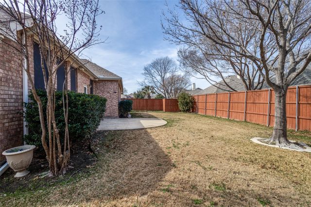 1204 Stonehedge Place, Flower Mound, TX 75028