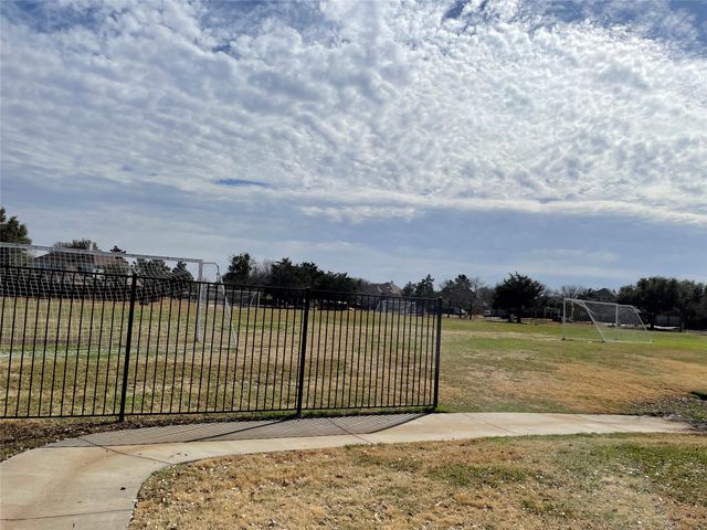 1204 Stonehedge Place, Flower Mound, TX 75028