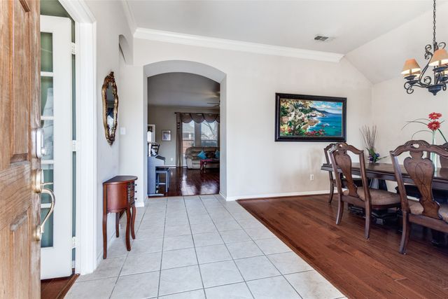 1204 Stonehedge Place, Flower Mound, TX 75028