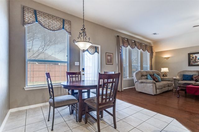 1204 Stonehedge Place, Flower Mound, TX 75028