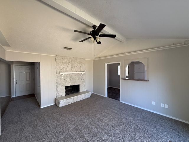 2805 W Ferndale Lane, Grand Prairie, TX 75052