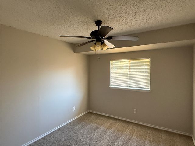 2805 W Ferndale Lane, Grand Prairie, TX 75052