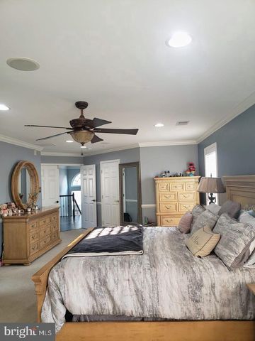 8005 GRAYDEN LN, Brandywine, MD 20613