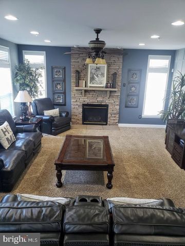 8005 GRAYDEN LN, Brandywine, MD 20613