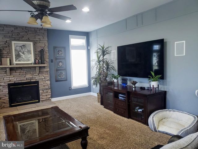 8005 GRAYDEN LN, Brandywine, MD 20613