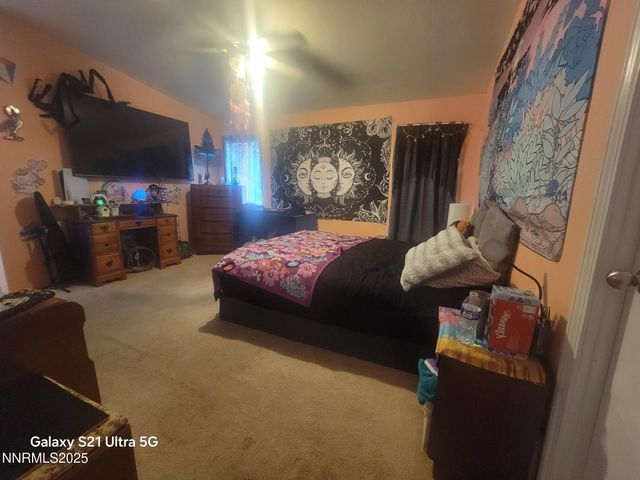 2825 Winnemucca St, Silver Springs, NV 89429