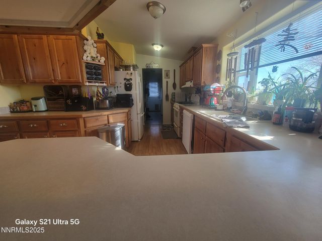 2825 Winnemucca St, Silver Springs, NV 89429