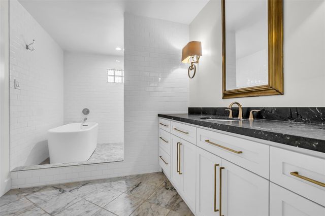 4715 Braesvalley Drive, Houston, TX 77096