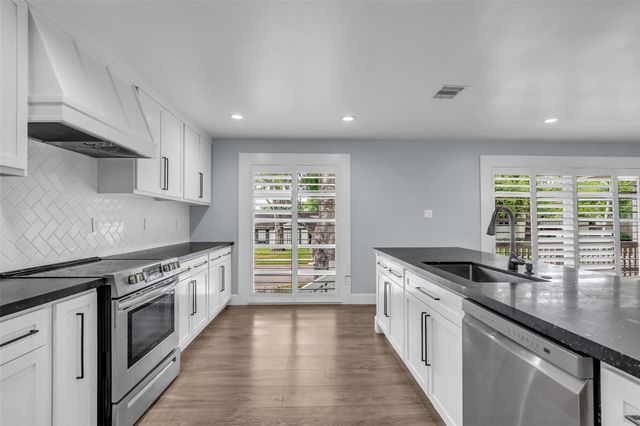 4715 Braesvalley Drive, Houston, TX 77096