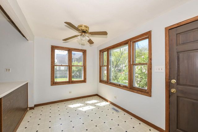 501 E Otjen STREET, Milwaukee, WI 53207