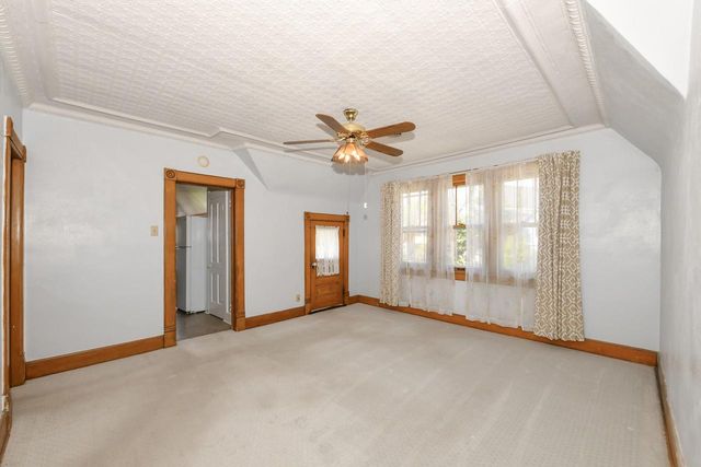 501 E Otjen STREET, Milwaukee, WI 53207