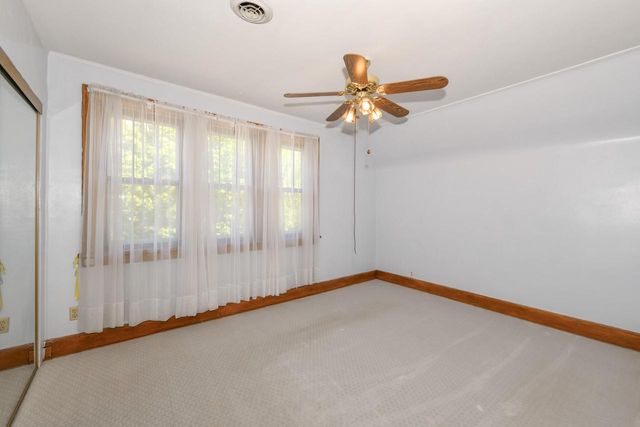 501 E Otjen STREET, Milwaukee, WI 53207