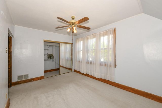 501 E Otjen STREET, Milwaukee, WI 53207
