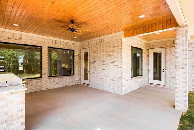 8024 CREEK ROCK Cove, Alexander, AR 72002