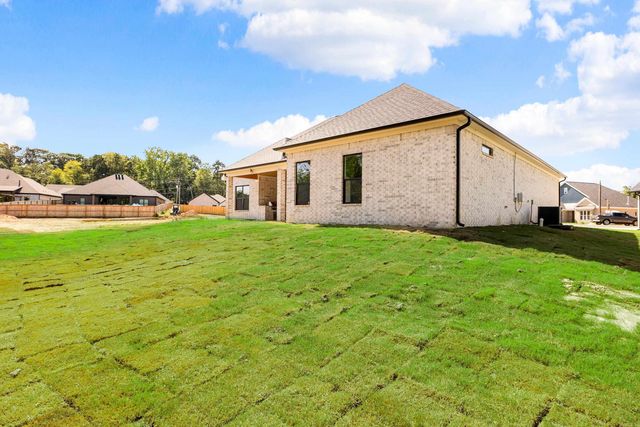 8024 CREEK ROCK Cove, Alexander, AR 72002