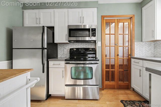 3131 McKinley Street, Dearborn, MI 48124