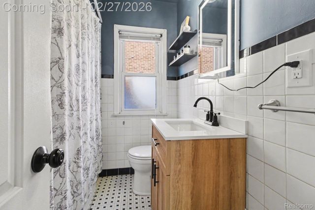 3131 McKinley Street, Dearborn, MI 48124