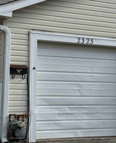 2323 Windsor Lane, Country Club Hills, IL 60478