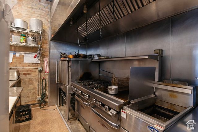 321 W MAIN ST, Eureka, UT 84628