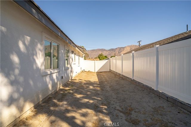 336 E Mead, San Jacinto, CA 92583