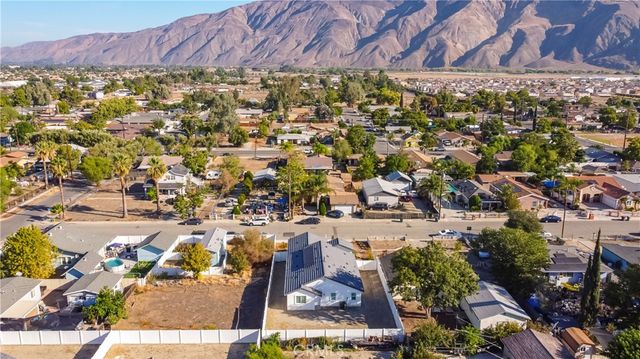 336 E Mead, San Jacinto, CA 92583