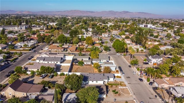 336 E Mead, San Jacinto, CA 92583