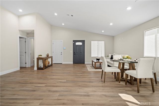 336 E Mead, San Jacinto, CA 92583