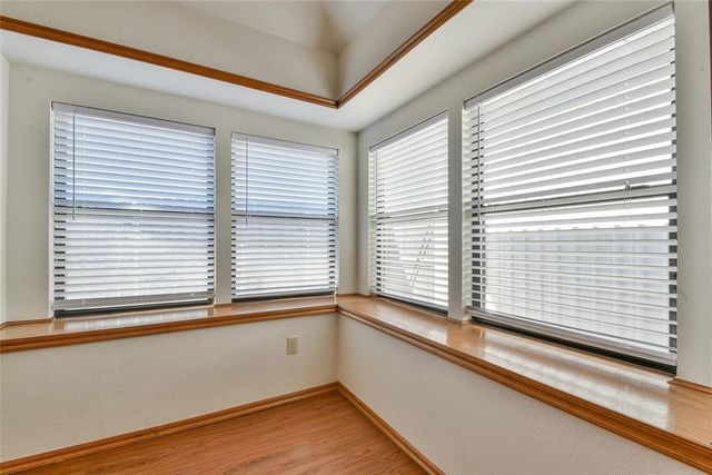 1401 NE 11 Street, Moore, OK 73160