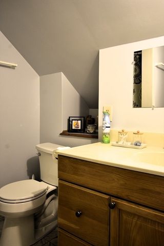 3 Elm Street, Oxford, MA 01540