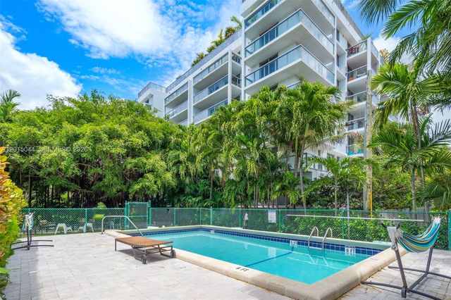 1125 99th St 9, Bay Harbor Islands, FL 33154