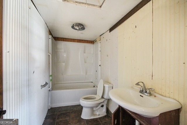 1381 Allgood Road, Marietta, GA 30062