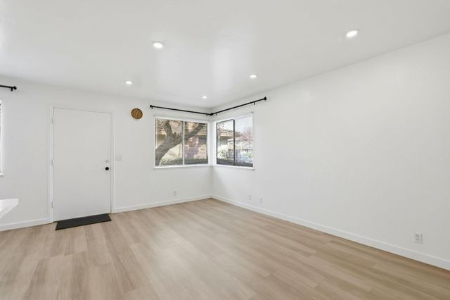 861 Wyman Way 2, San Jose, CA 95133